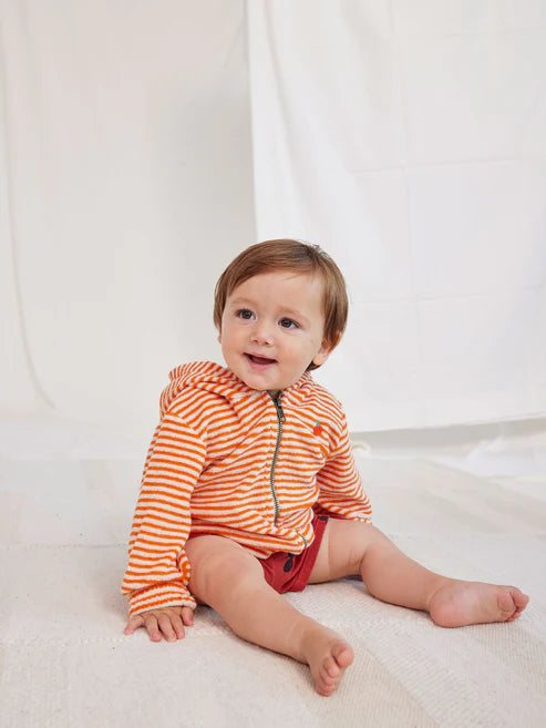 Bébé avec Chandail à capuche pour bébé à rayures oranges