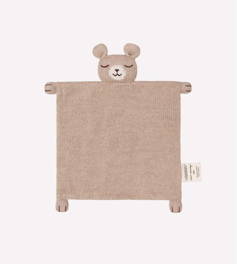 Doudou ourson plat tricoté Main sauvage en laine sable