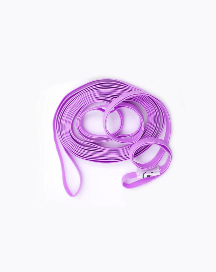 com-four® Bande 4x Gummitwist pour enfants - corde à sauter en caoutchouc - caoutchouc sautillant de différentes couleurs [la couleur varie] (10 mètres - 04 pièces colorées