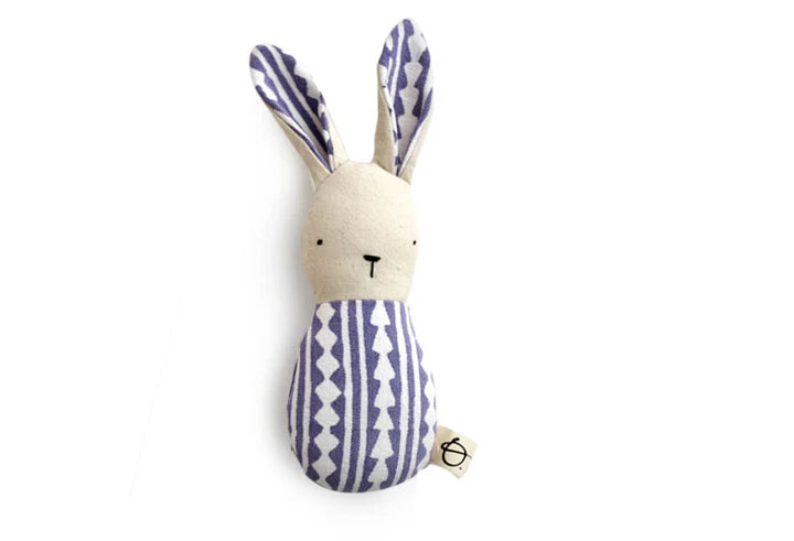 Hochet lapin en lin beige et bleu
