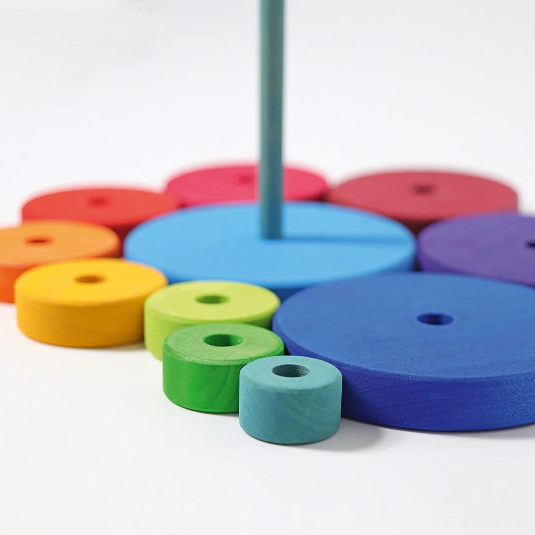 Pièces de Pyramide conique à empiler en bois Arc-en-ciel