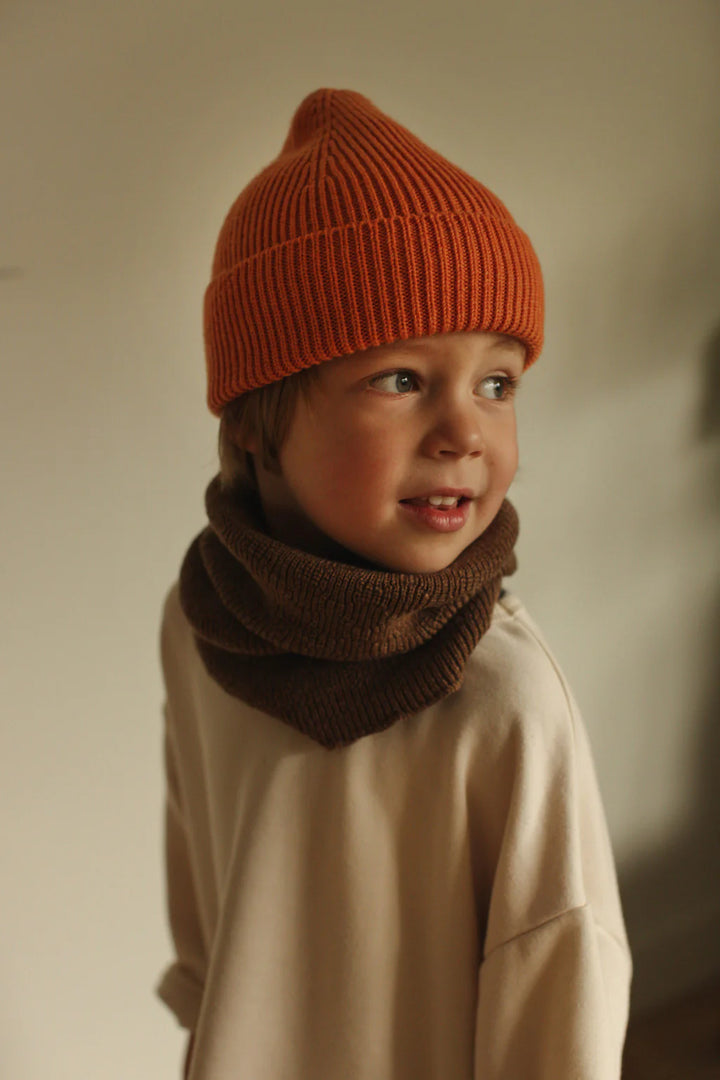 enfant avec Tuque en laine mérinos Orange