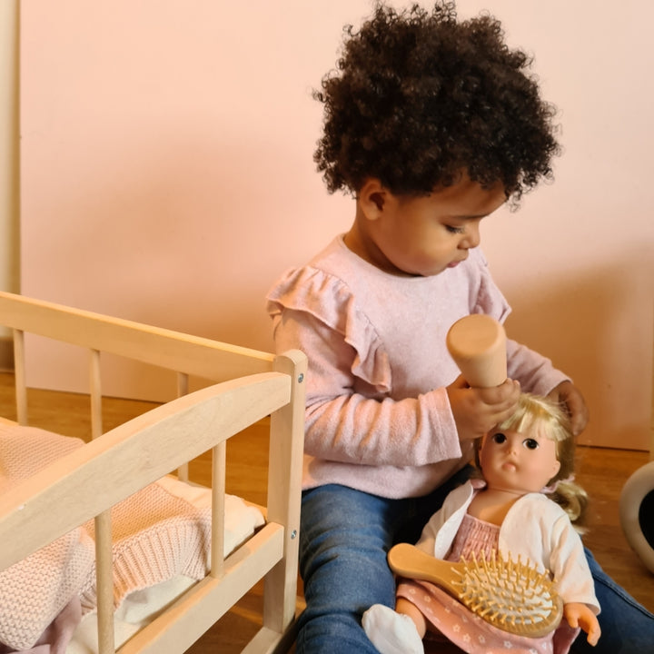 egmont doll wooden cradle berceau en bois pour poupées