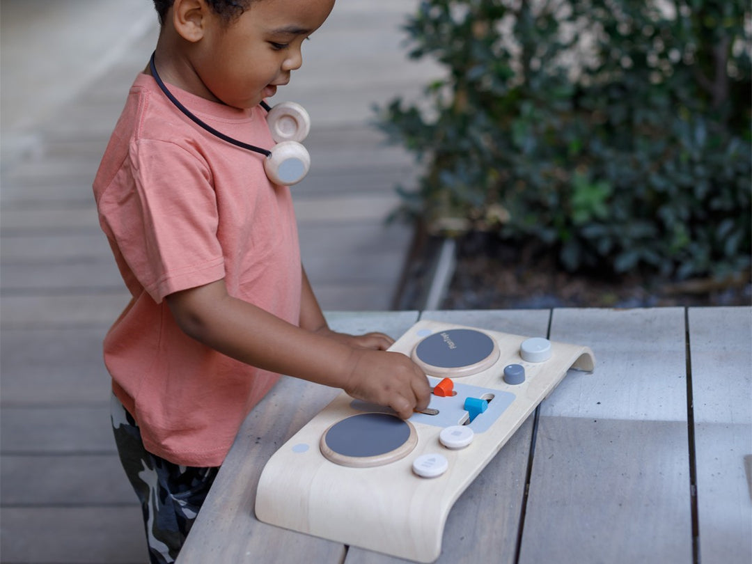 plan toys dj mixer board console mixeur 3707