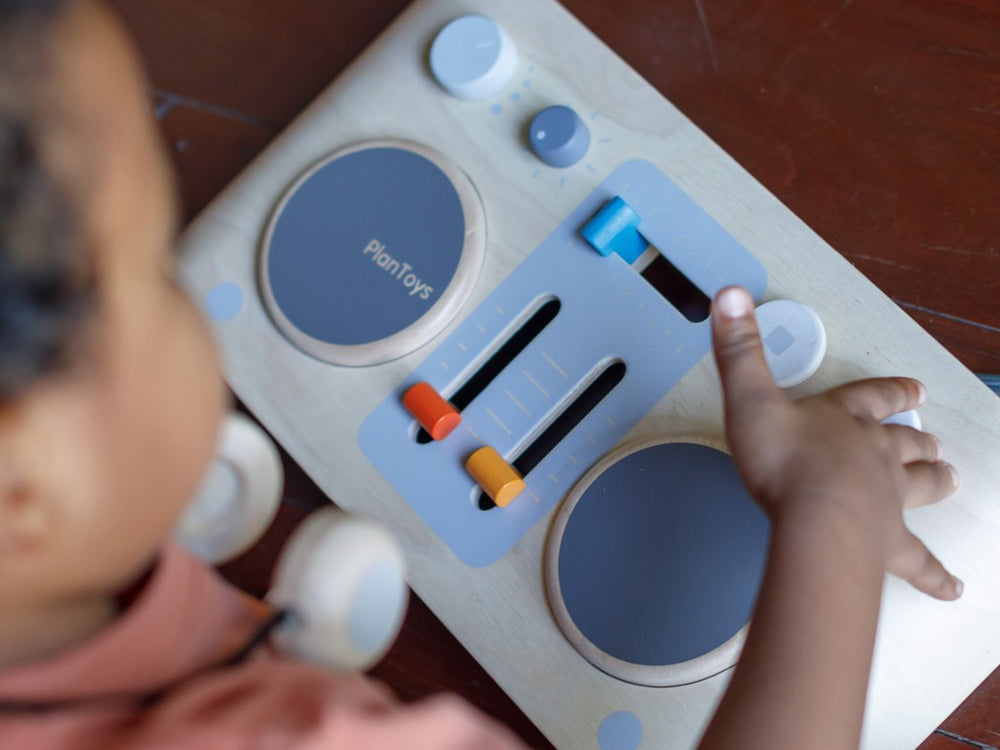 plan toys dj mixer board console mixeur 3707